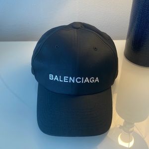 New Authentic Balenciaga Black Baseball Cap, Large